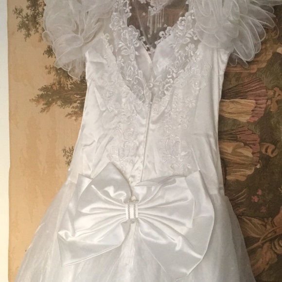 Vintage wedding dress 90 beast 30 waist 36 , 90 inches long - Picture 11 of 12